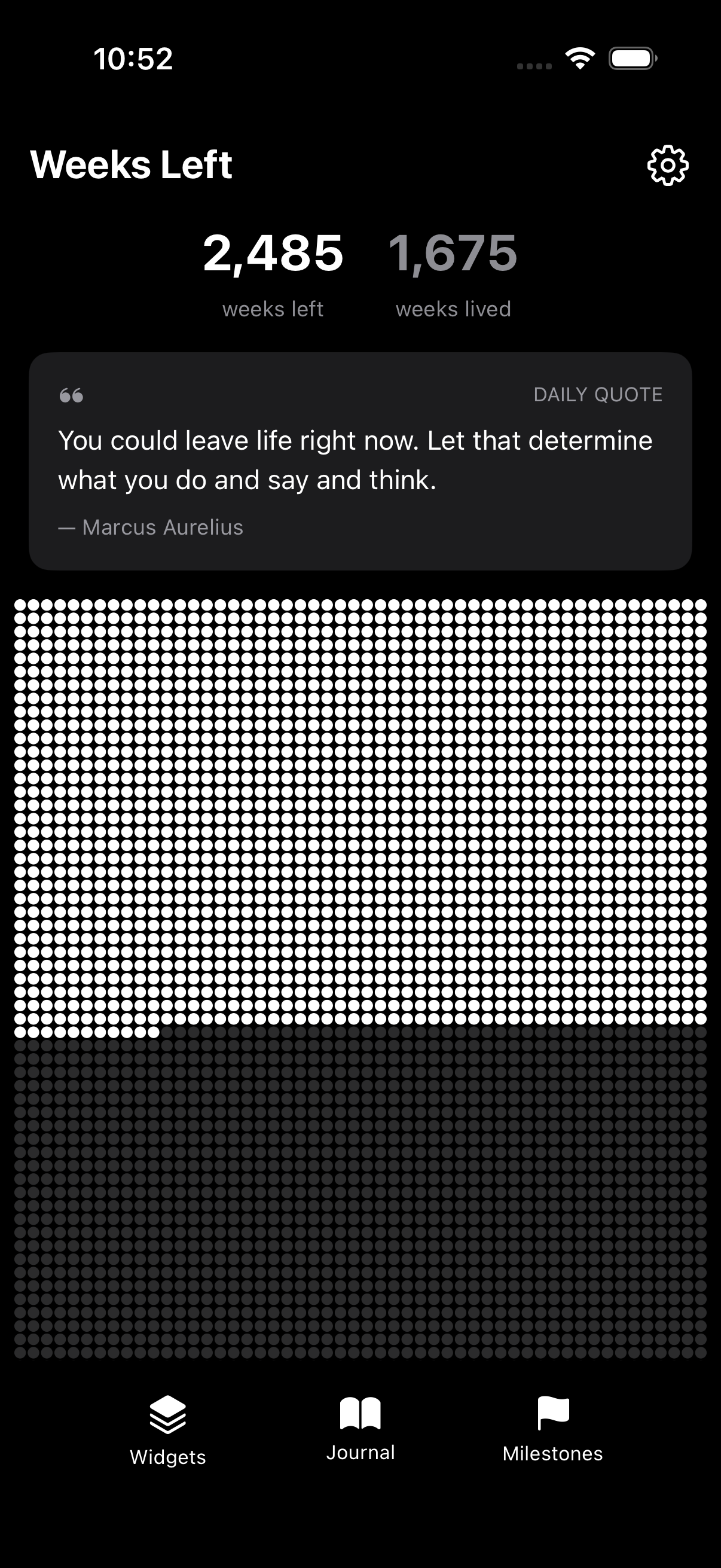 Weeks Left app screenshot showing a life grid